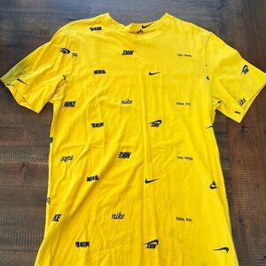 Nike Yellow Tee with Repeated Navy Logo Print